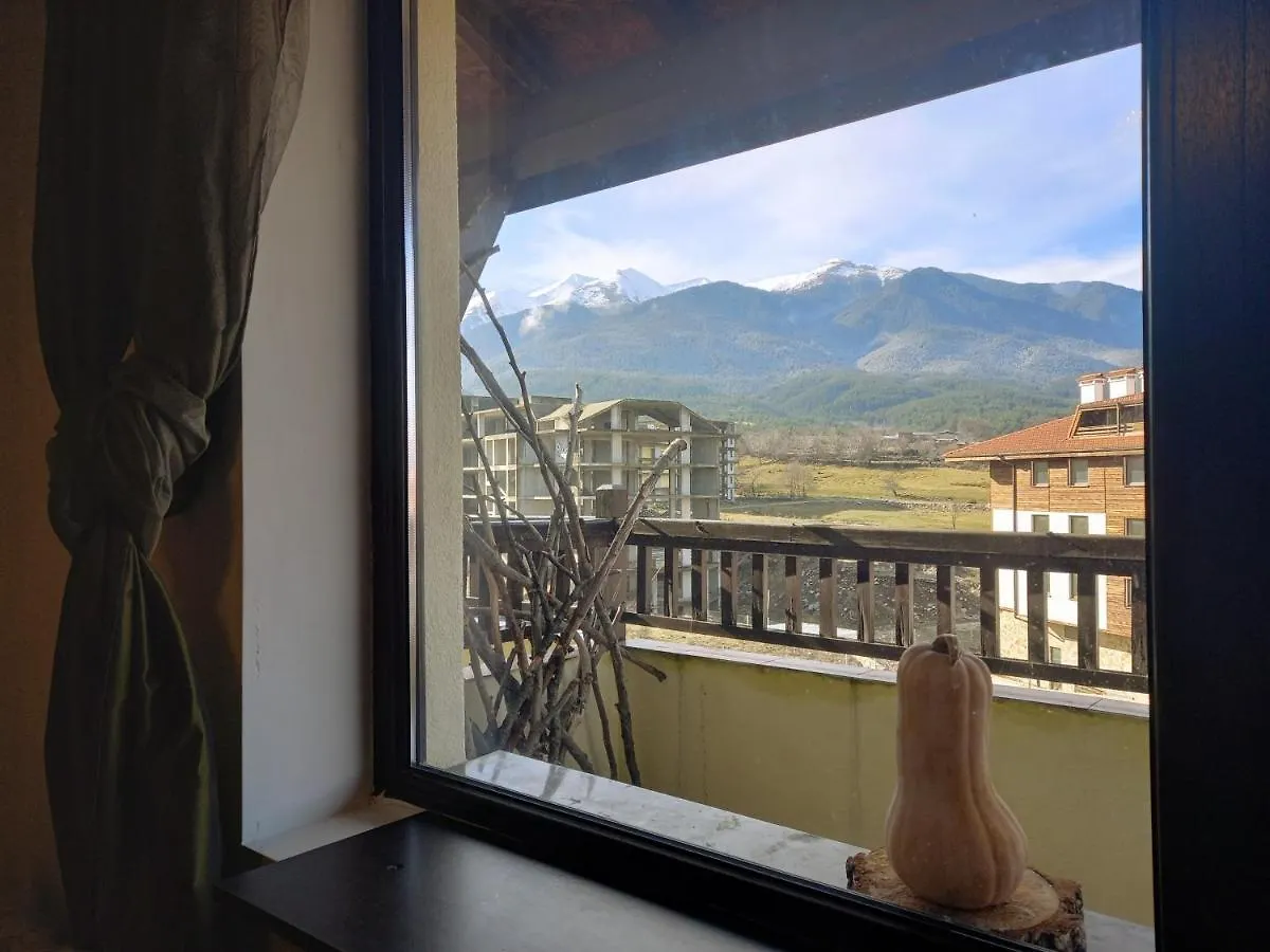 Artist'S Apart Antonetta Bansko