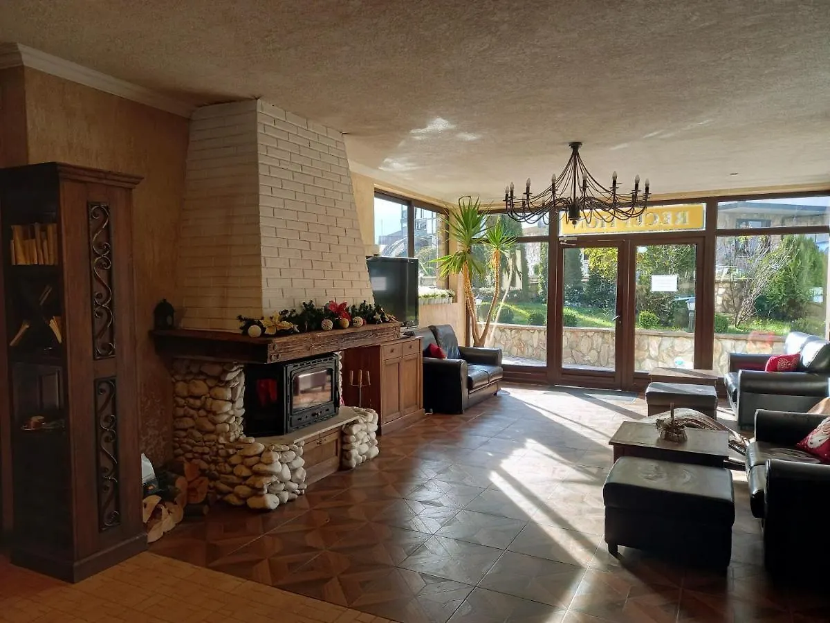 Artist'S Apart Antonetta Bansko